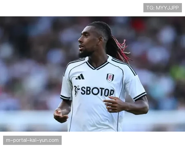 富勒姆定位球战术高效 伊沃比角球助攻打开局面